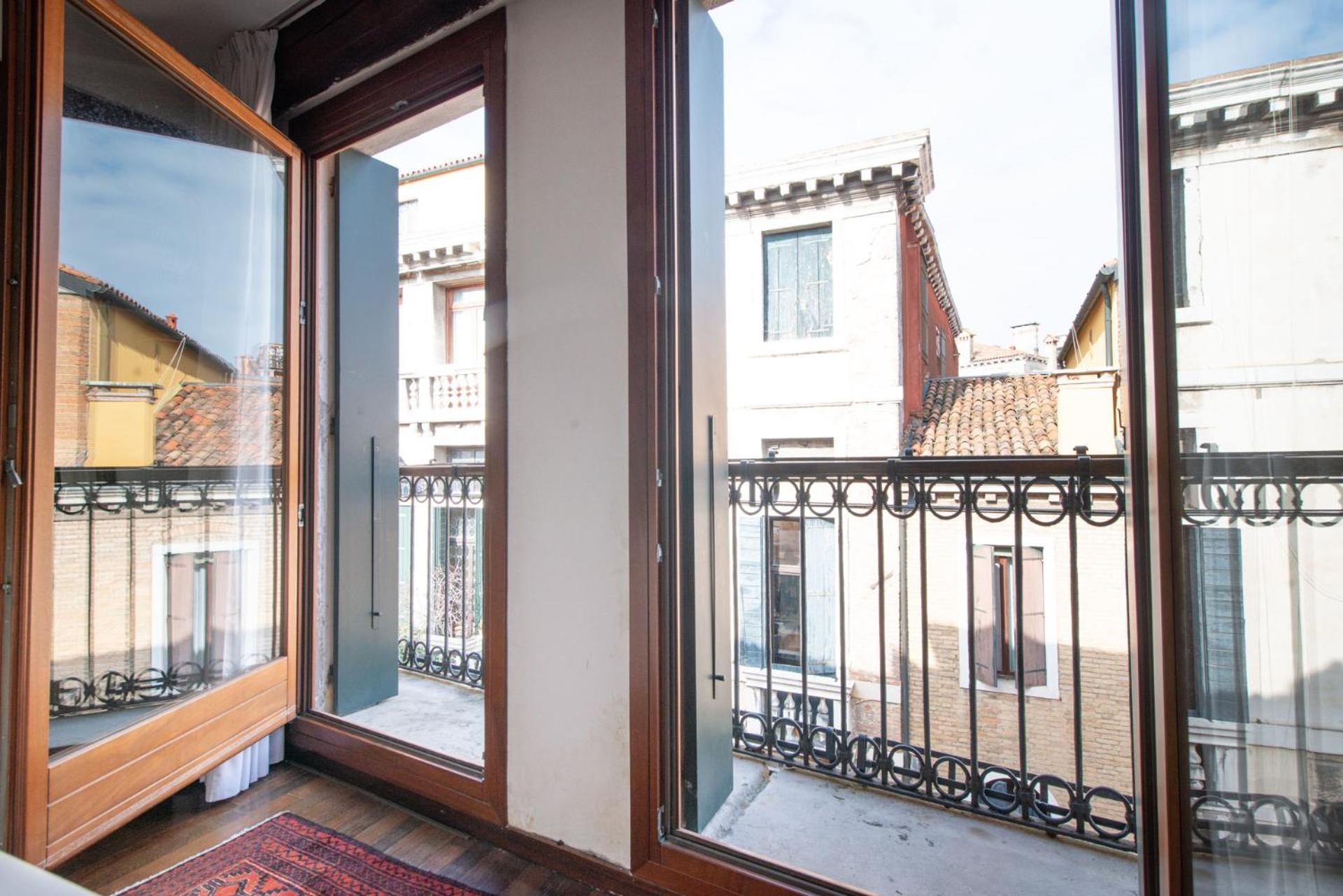 Corte Segreta Canal Wiew Apartment Venice
